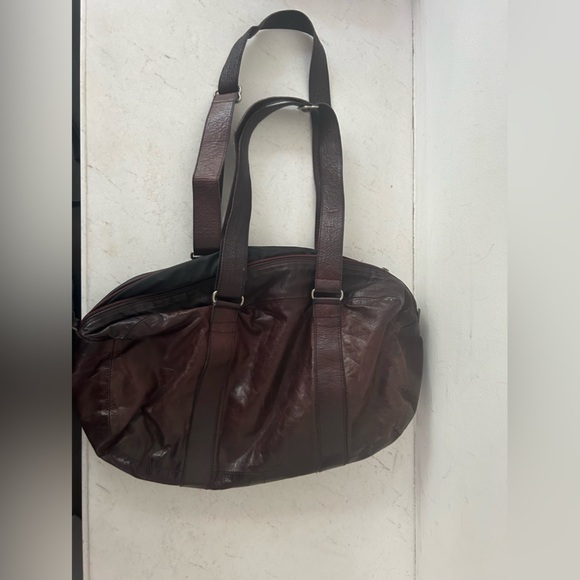 Leather Rugby Style Shoulder Bag - Picture 7 of 8